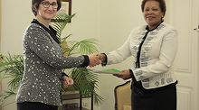 Secretária Executiva recebe Embaixadora da Hungria em Portugal